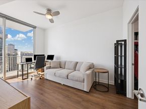 360 Nueces ST 2704, Austin TX 78701