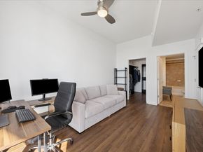 360 Nueces ST 2704, Austin TX 78701