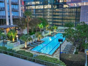 360 Nueces ST 2704, Austin TX 78701