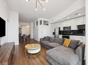 360 Nueces ST 2704, Austin TX 78701