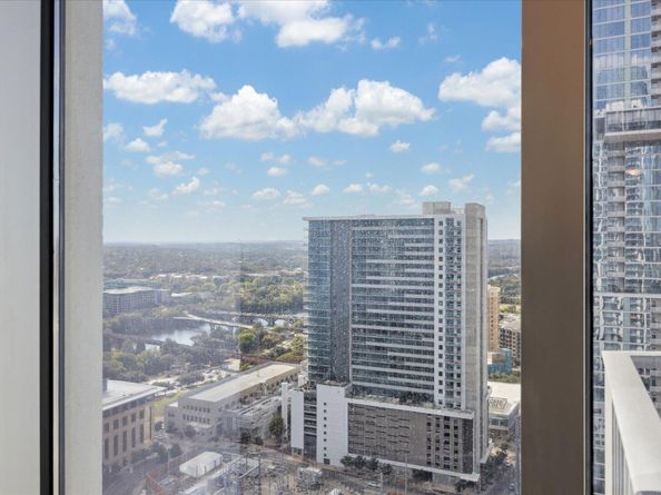 360 Nueces ST 2704, Austin TX 78701