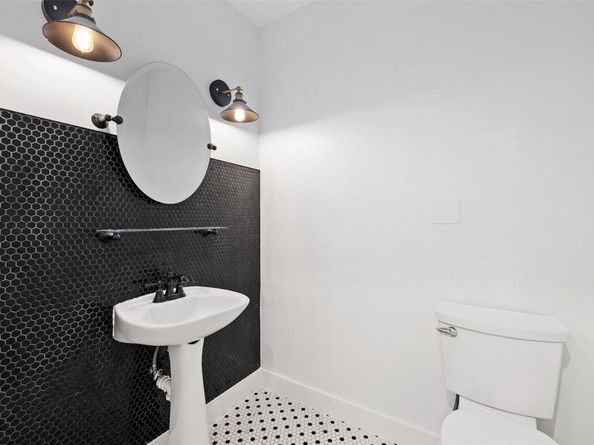 6608 Jamaica CT, Austin TX 78757