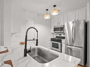 9525 N Capital of Texas Highway 617, Austin TX 78759