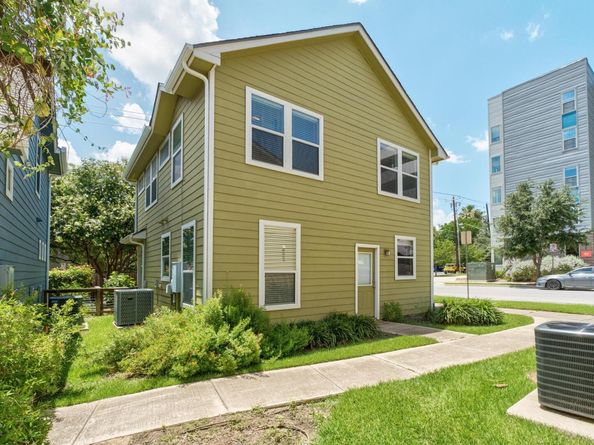 1601 Miriam Ave 100, Austin TX 78702