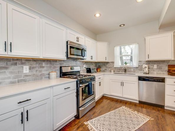 3010 E 14th ST, Austin TX 78702