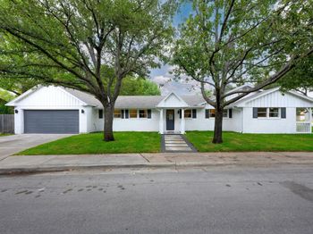 2710 Greenlawn PKWY