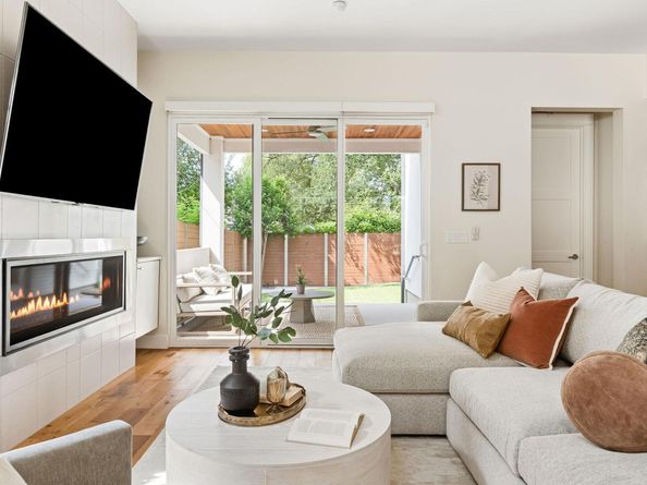 2209 Townes LN, Austin TX 78703