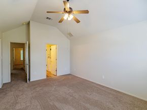 2632 Century Park BLVD 18, Austin TX 78727