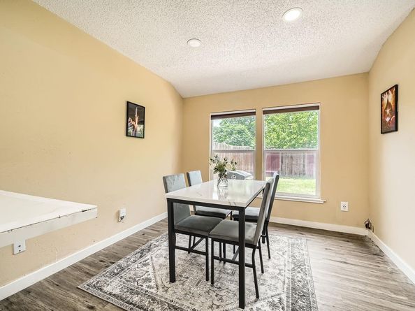 7900 Keneshaw Dr, Austin TX 78745