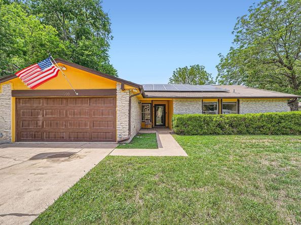 7900 Keneshaw Dr, Austin TX 78745