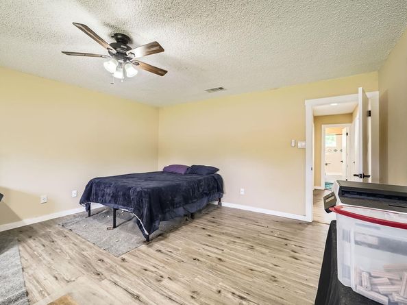 7900 Keneshaw Dr, Austin TX 78745