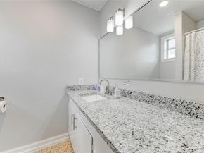 1303 Newfield LN, Austin TX 78703