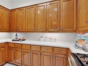 2203 Onion Creek PKWY 8, Austin TX 78747