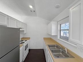 9622 Sugar Hill DR A, Austin TX 78748