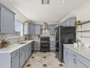 8103 Red Rock CV, Austin TX 78749