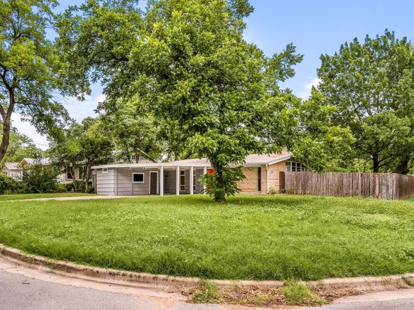 2802 Perry LN, Austin TX 78731