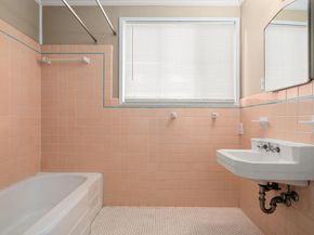2802 Perry LN, Austin TX 78731