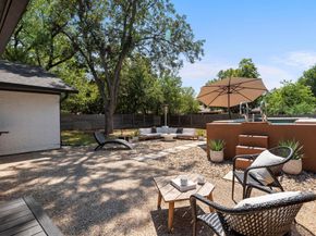 7305 Meadowood DR, Austin TX 78723