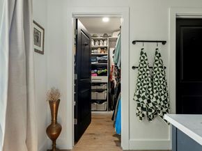 7305 Meadowood DR, Austin TX 78723