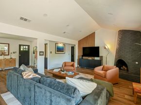 7305 Meadowood DR, Austin TX 78723