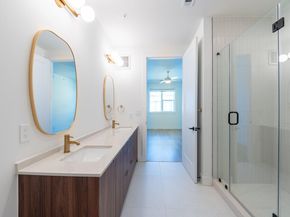 1701 Simond Ave 611, Austin TX 78723