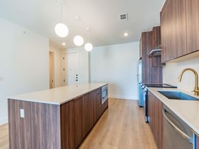 1701 Simond Ave 611, Austin TX 78723