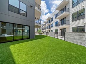 1701 Simond Ave 611, Austin TX 78723