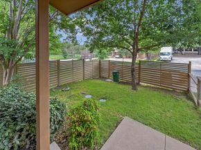 4120 Valley View RD B, Austin TX 78704
