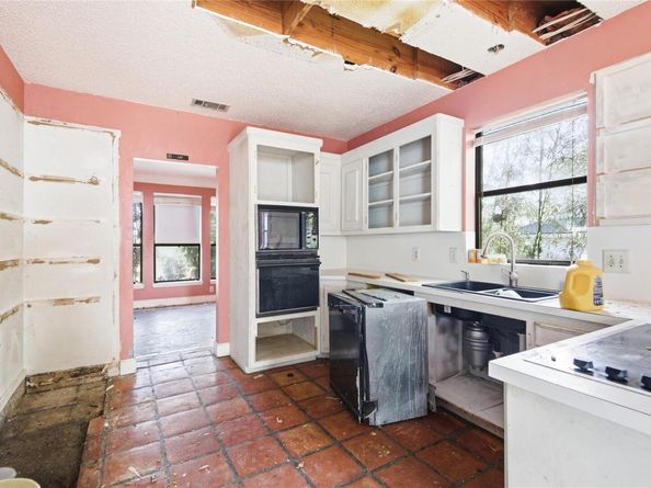 5705 Rain Creek PKWY, Austin TX 78759