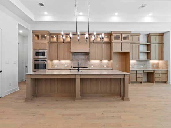 1424 Jolie Rose BND, Leander TX 78641