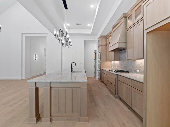 1424 Jolie Rose BND, Leander TX 78641