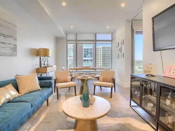 501 West Ave 1002, Austin TX 78701