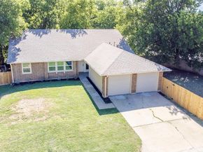 1800 Nicole CIR A & B, Round Rock TX 78664
