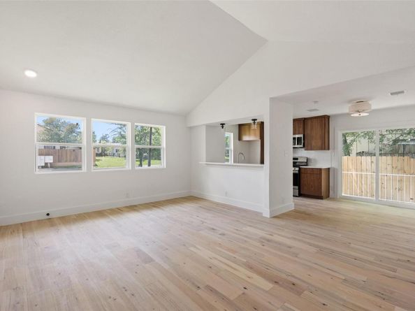 1800 Nicole CIR A & B, Round Rock TX 78664
