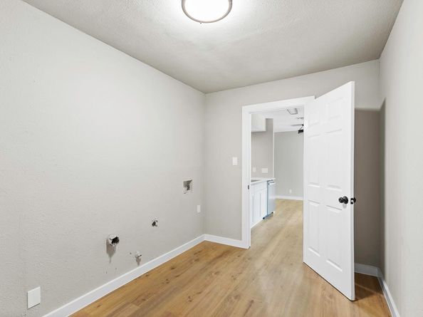 1800 Nicole CIR A & B, Round Rock TX 78664