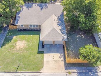 1800 Nicole CIR