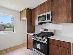 1800 Nicole CIR A & B, Round Rock TX 78664
