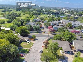 1800 Nicole CIR A & B, Round Rock TX 78664
