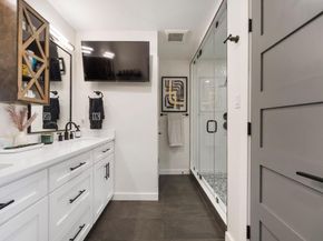 8707 Primrose Ln, Austin TX 78757