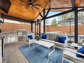 8707 Primrose Ln, Austin TX 78757