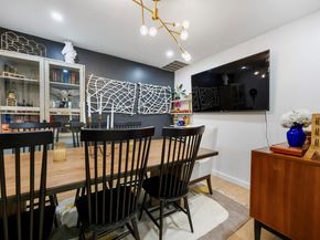 8707 Primrose Ln, Austin TX 78757