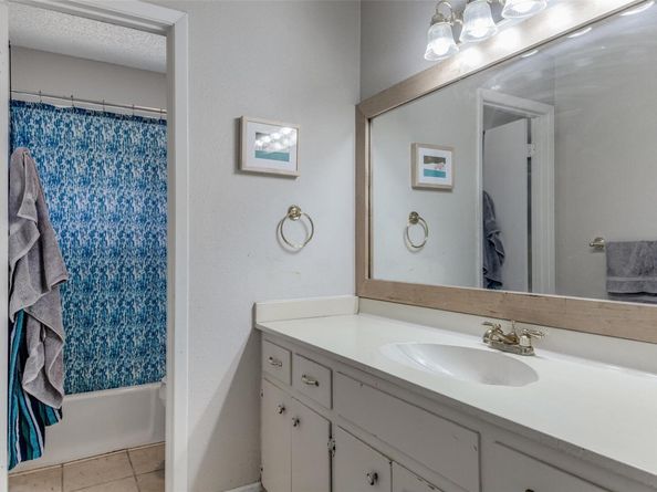 2713 Tether TRL, Austin TX 78704