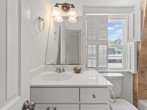 2704 San Pedro ST 16, Austin TX 78705
