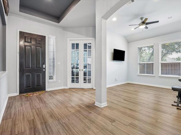 3025 Silvergrass CV, Leander TX 78641