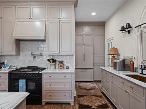6203 Ledge Mountain DR, Austin TX 78731