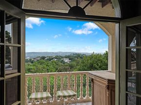 6203 Ledge Mountain DR, Austin TX 78731