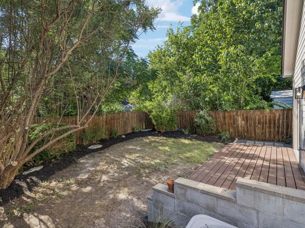 1702 Miriam Ave, Austin TX 78702