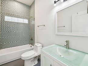 1702 Miriam Ave, Austin TX 78702