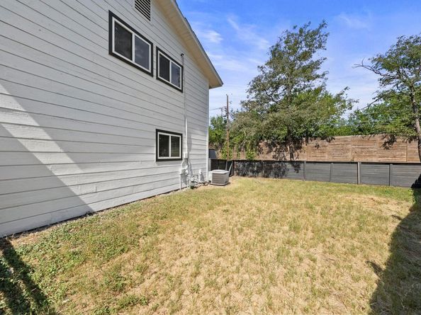 3001 Maplelawn CIR, Austin TX 78723