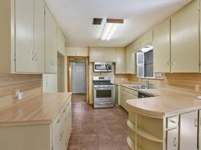 6009 Belfast DR, Austin TX 78723